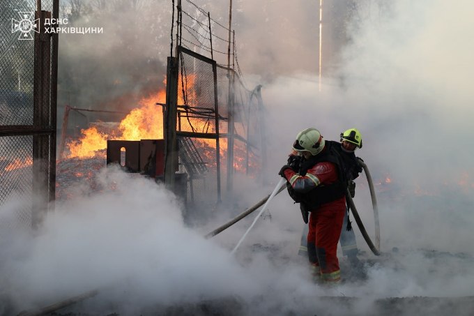 Новини Харкова: Після атаки загасили вісім пожеж